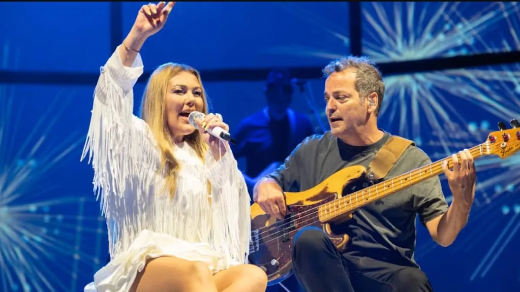Amaia Montero quedó atrapada bajo el escenario en pleno show de La Oreja de Van Gogh