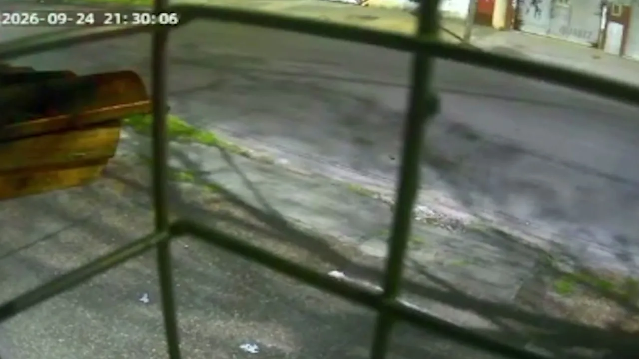 Balacera en Morón: un policía se enfrentó a dos ladrones y recibió seis disparos