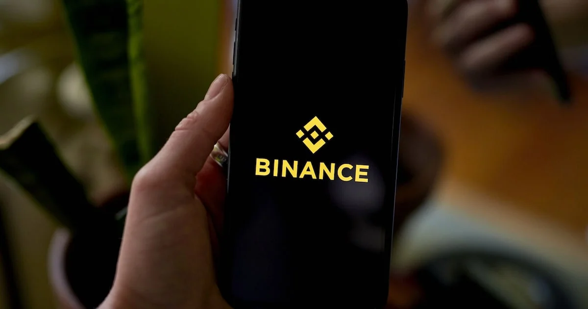 Binance frena depósitos y retiros tras ciberataque: congelan más de USD 3.000 millones y se desploma el Bitcoin