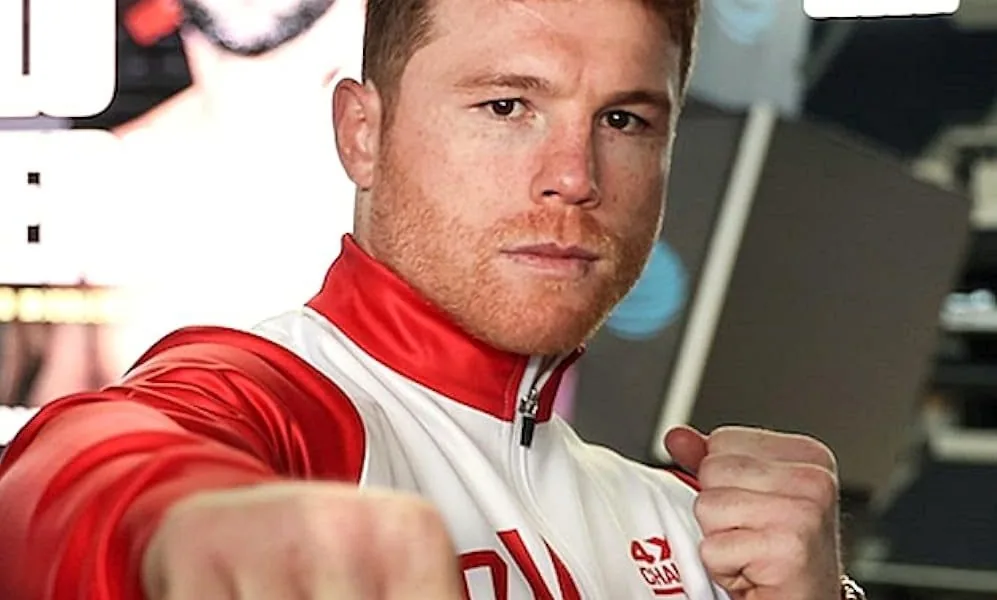 Canelo Álvarez evalúa una revancha millonaria antes de colgar los guantes