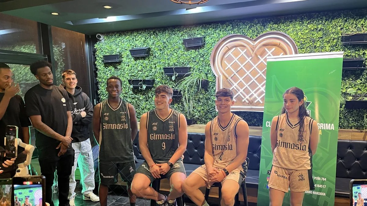 Gimnasia presentó su nueva camiseta para la temporada 2026/27 de la LNB