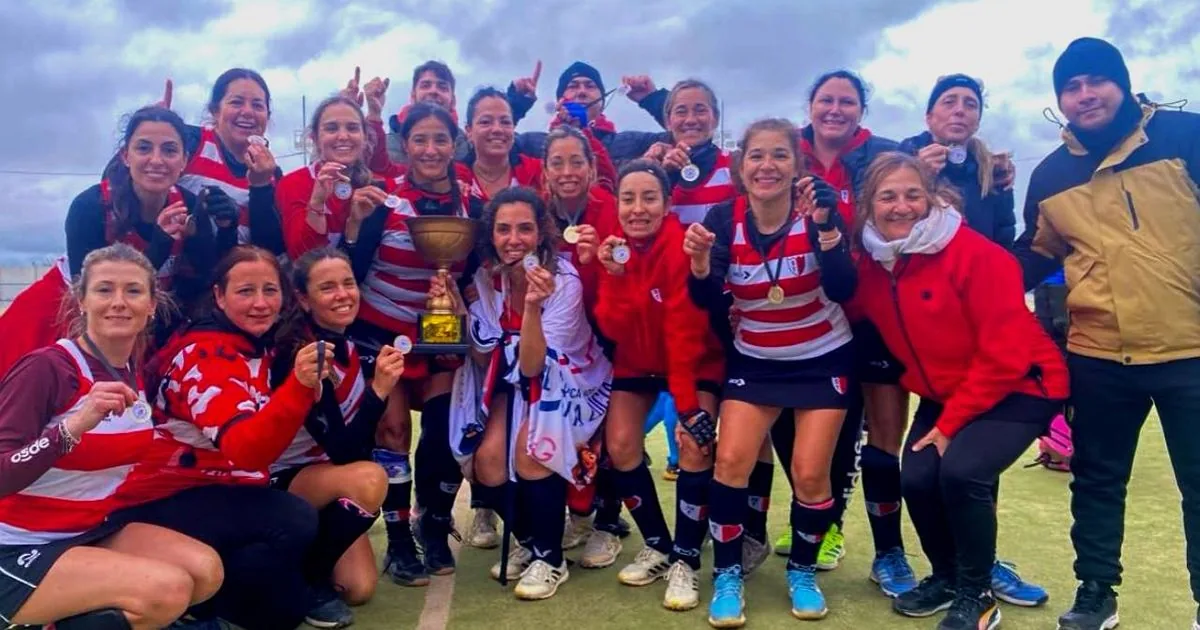 Las Mamis Hockey campeonas de la Copa de Bronce en el Torneo Nacional