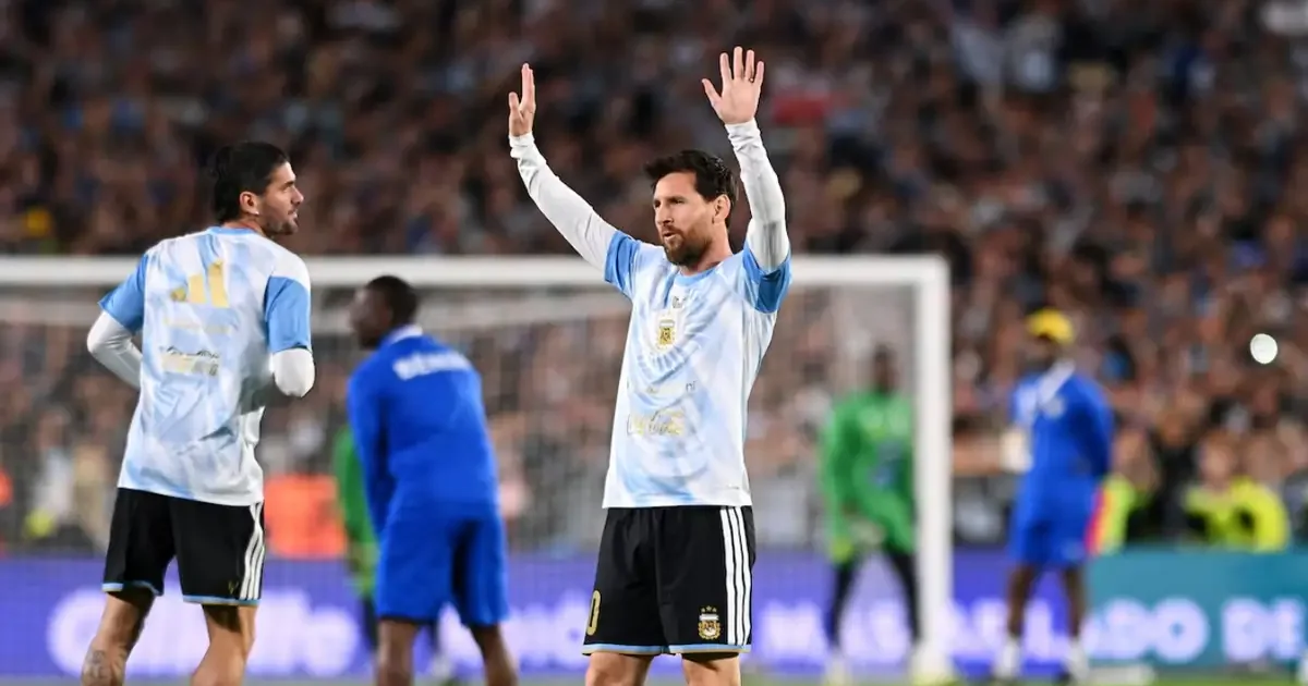La última noche de Messi con Argentina: gol, lágrimas y un adiós eterno que paralizó al Monumental