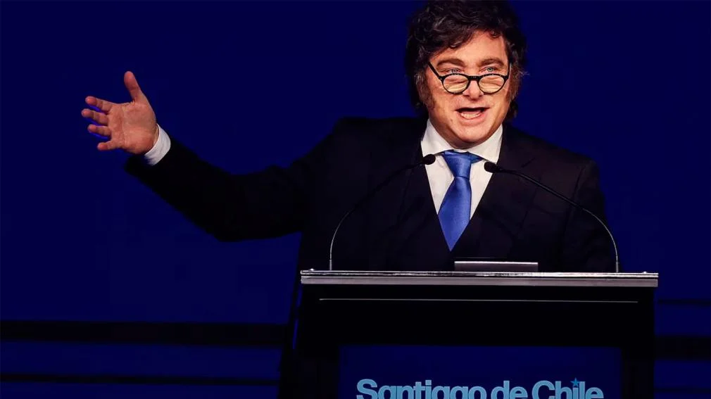 Fuerte repudio institucional a Javier Milei tras amenazar con "quemar en la hoguera" a periodistas
