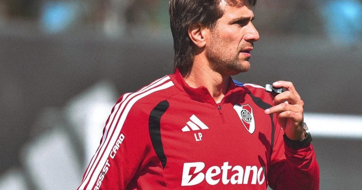 River vuelve tras 21 días con doble presión: Sarmiento y la tabla