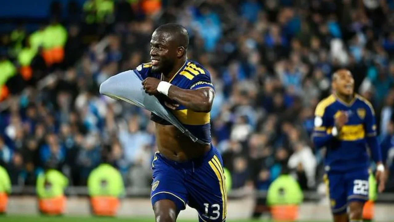 Boca a pura mística: triplete de Enner Valencia para un 3-2 épico ante Racing y pase a semifinales